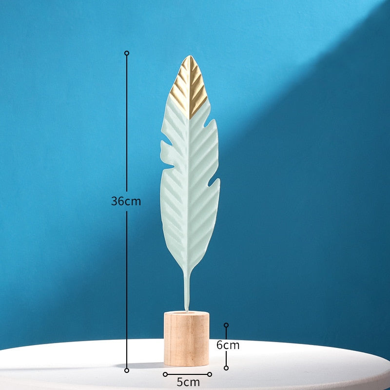 Nordic Home Decor Iron Feather Figure