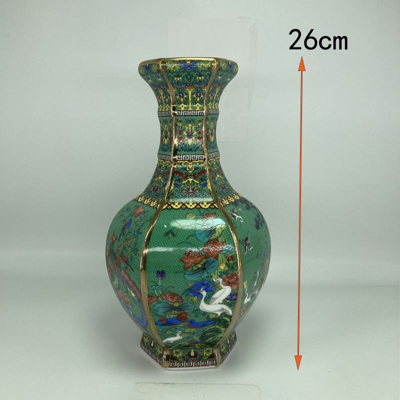 Antique style Royal Chinese Porcelain Vase